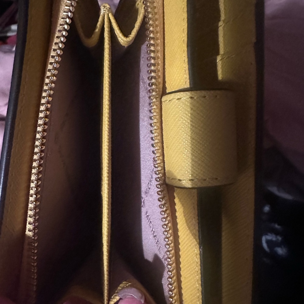 Michael Kors Sunny Yellow Wallet - Picture 4 of 4